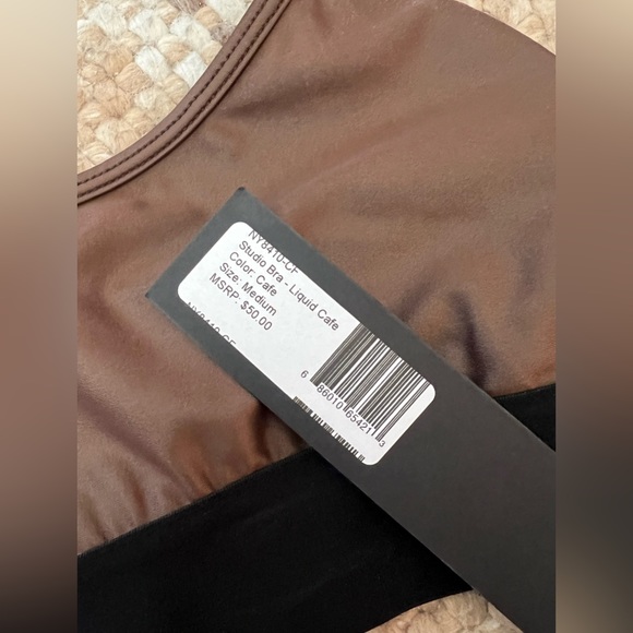 NOLI YOGA Studio Bra in Liquid Cafe - Picture 6 of 6